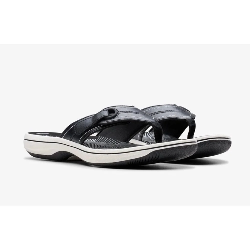 Women's Clarks Cloudsteppers Breeze Reyna Black & White Thong Sandals Size 5 - Picture 4 of 5